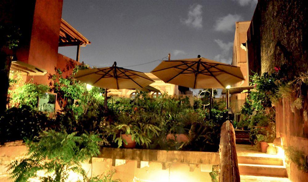 The Gallery Inn ซานฮวน ภายนอก รูปภาพ